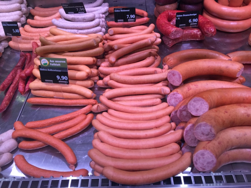 ecommerce-BESSE SUR ISSOLE-min_sausages_meat_butchery-1069321